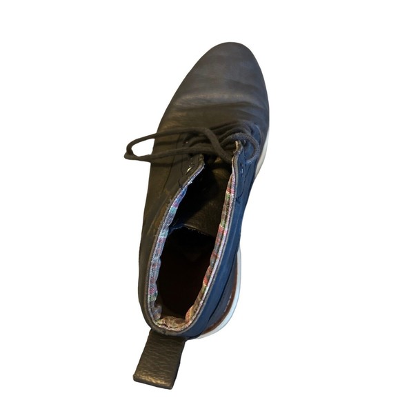 Ben Sherman Nu Casual Faux Leather Chukka Boots Size 8.5 Blue Mens Lace-Up Vamp main image 7